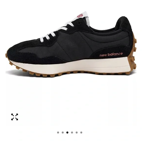 NWT in box (New Balance)
Women's 327 Casual Sneakers from Finish Line, size 9 - Picture 10 of 14